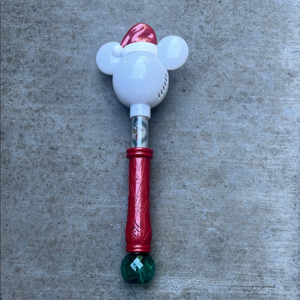 Disney Parks Christmas Santa Mickey Mouse Red And Green Snow Bubble Wand